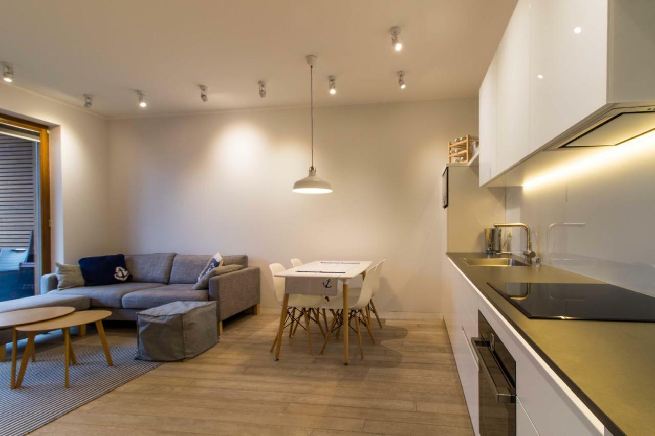 Nadmorski Dwor Wood Apartment Gdansk Exterior photo