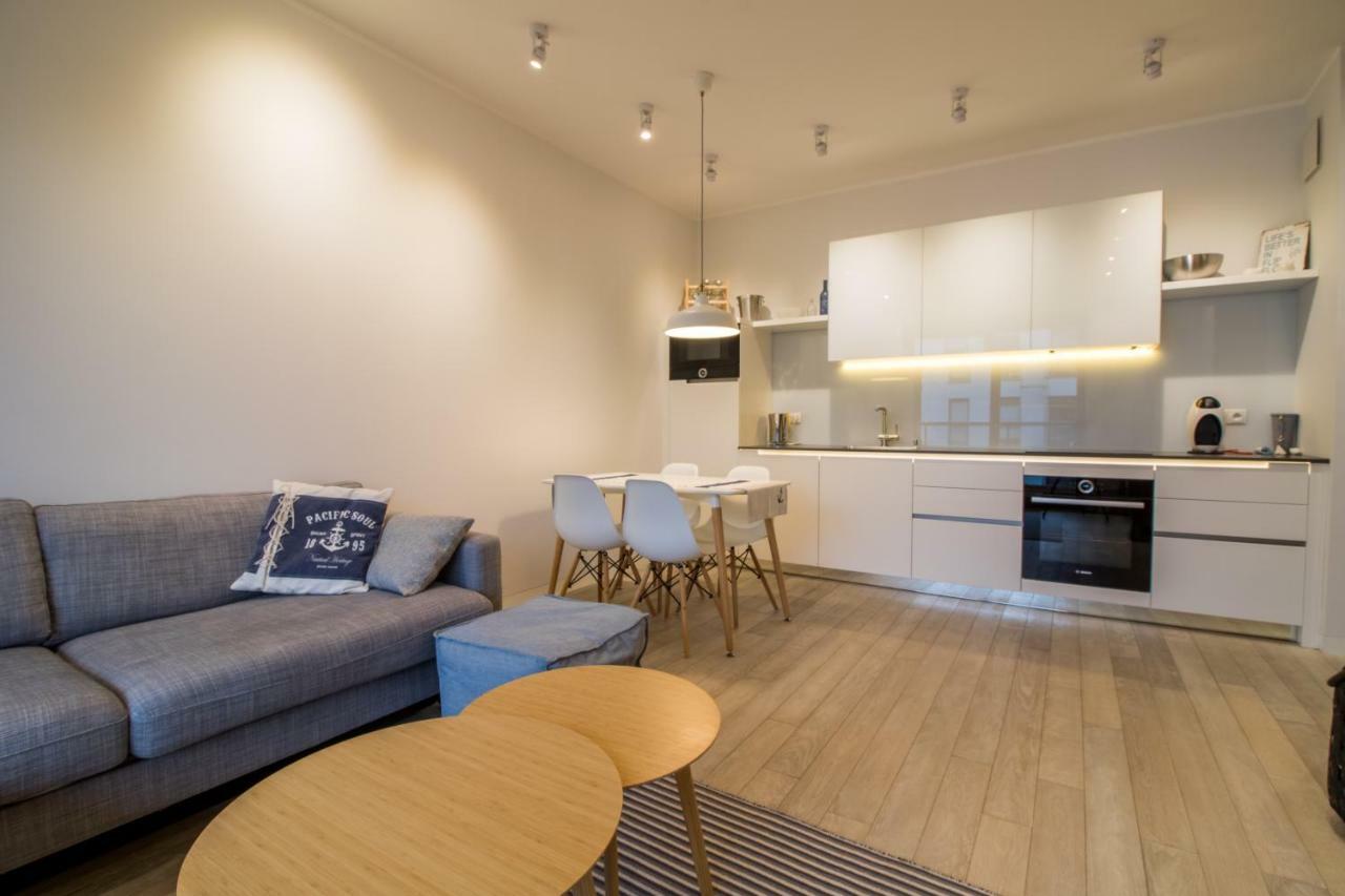 Nadmorski Dwor Wood Apartment Gdansk Exterior photo