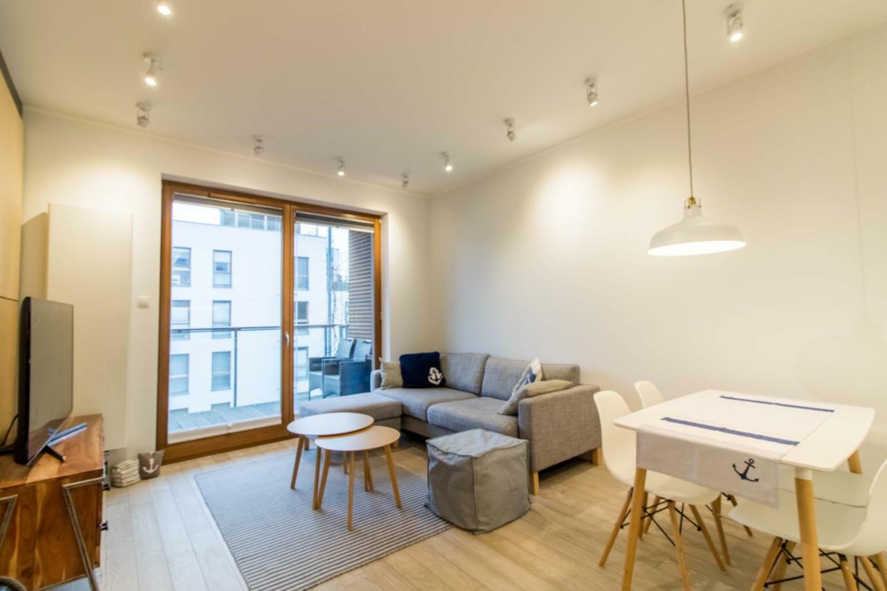 Nadmorski Dwor Wood Apartment Gdansk Exterior photo